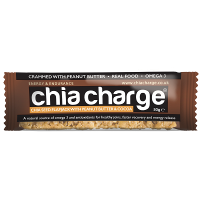 Chia Charge Cocoa  Peanut Butter Flapjack - baton energetyczny kakaowy z masłem orzechowym i z nasionami chia 50g